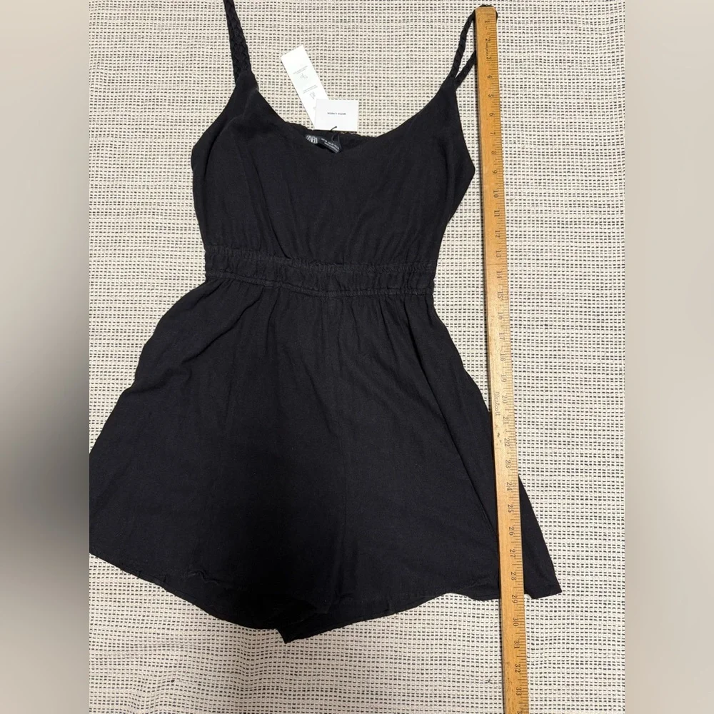 Zara Woman’s Black Linen Blend Romper